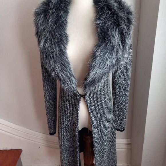MORGAN DE TOI FRANCE FAUX FUR SWEATER COAT S NEW - Picture 2 of 11